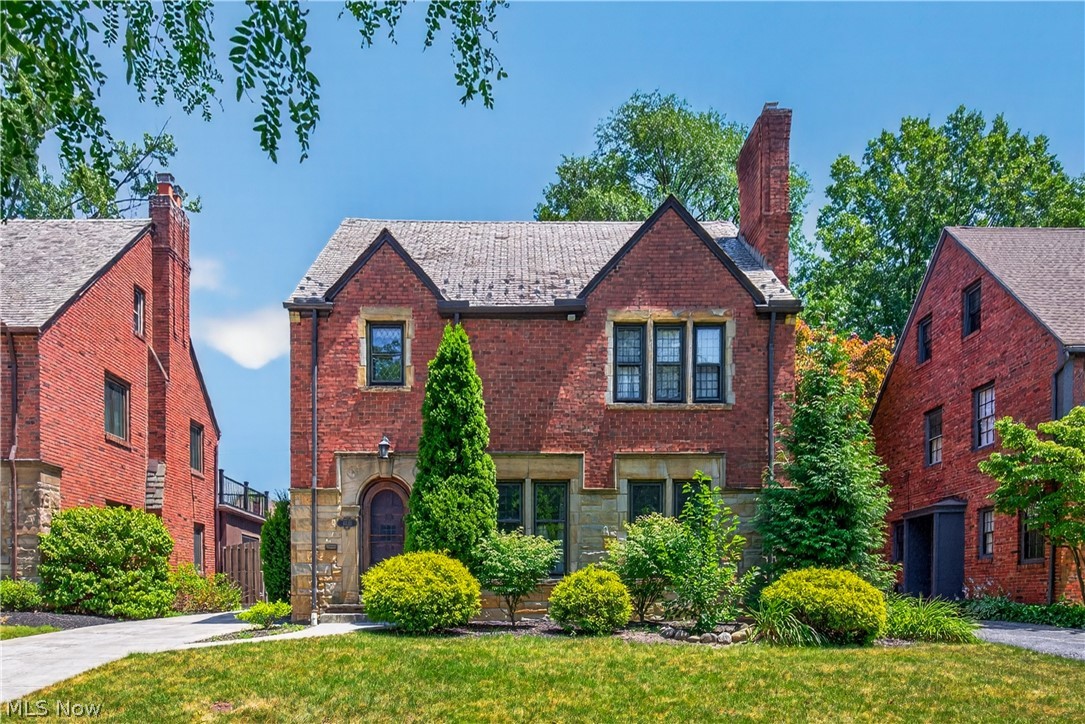 2621 Charney Road University Heights OH 44118