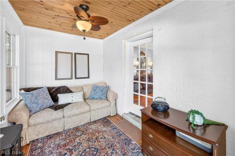 2621 Charney Road University Heights OH 44118