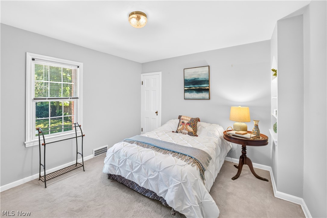 2621 Charney Road University Heights OH 44118