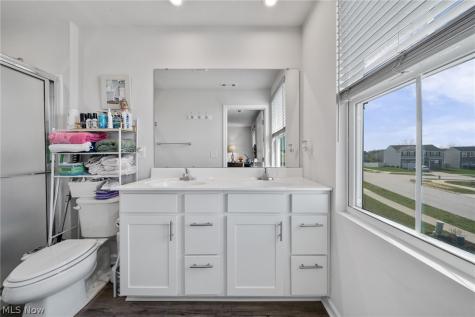 535 Cherrywood Lane Painesville OH 44077