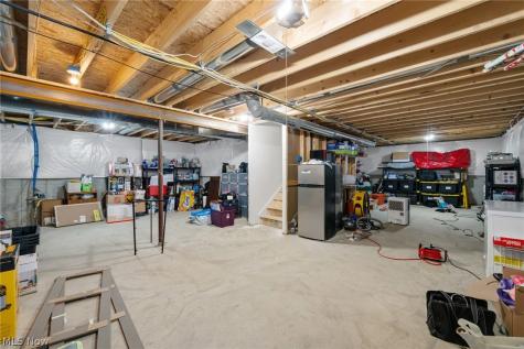 535 Cherrywood Lane Painesville OH 44077