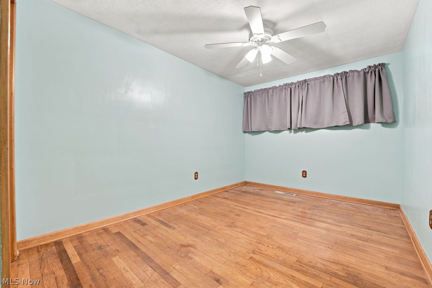 1947 Westwood Drive NW Warren OH 44485