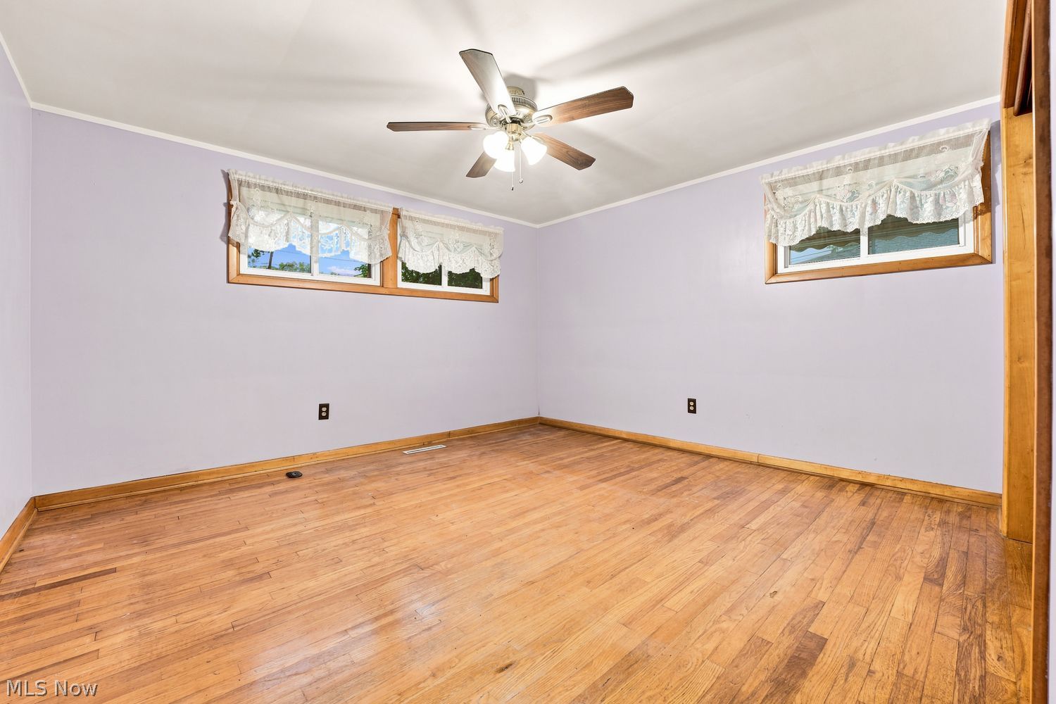 1947 Westwood Drive NW Warren OH 44485