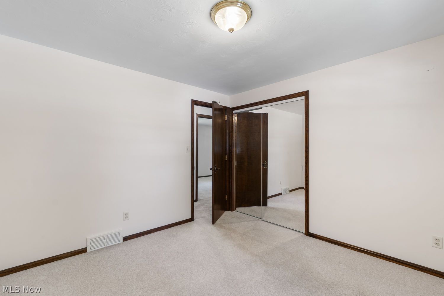 1134 Desert Street NE Uniontown OH 44685