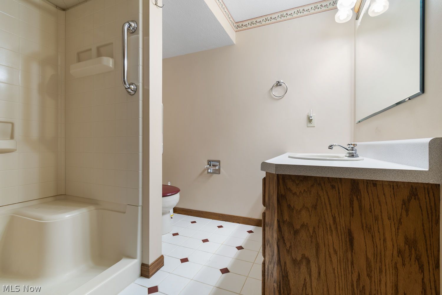 1134 Desert Street NE Uniontown OH 44685