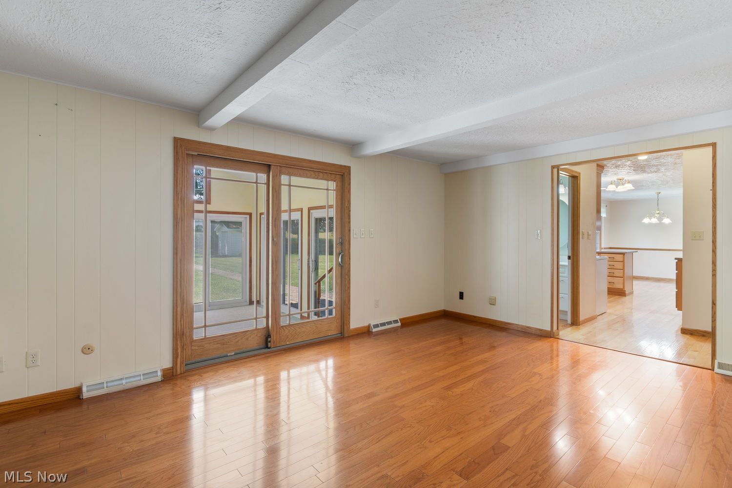 1134 Desert Street NE Uniontown OH 44685