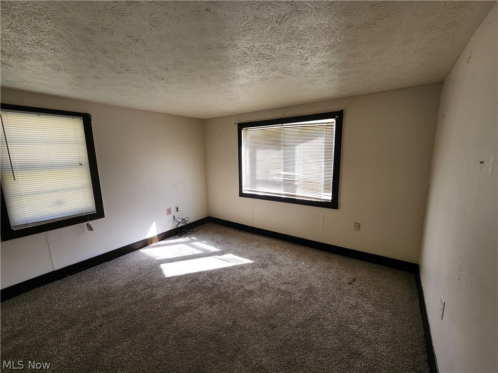 3174 Kinsman Road NW North Bloomfield OH 44450