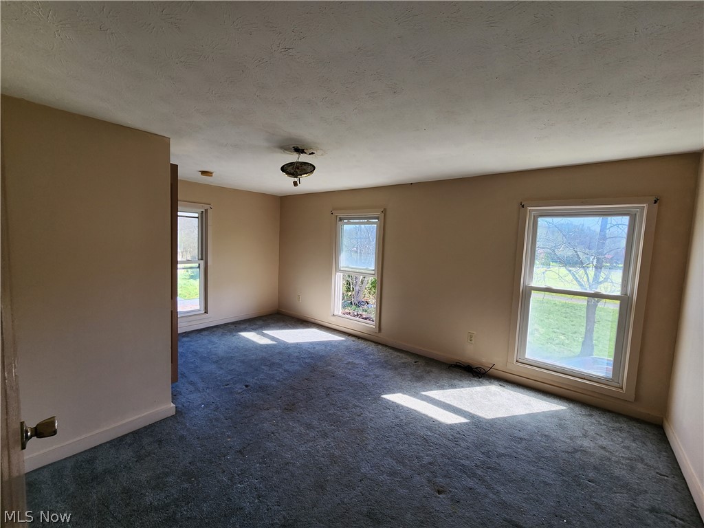 3174 Kinsman Road NW North Bloomfield OH 44450