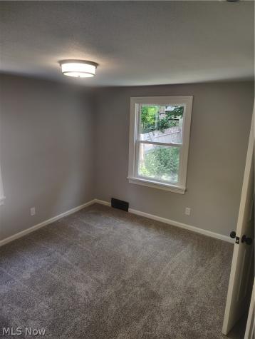 21 Fernwood Avenue Youngstown OH 44509