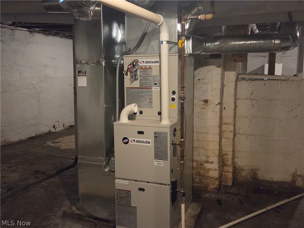 137 Hiler Street Conneaut OH 44030