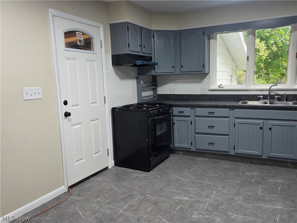 137 Hiler Street Conneaut OH 44030