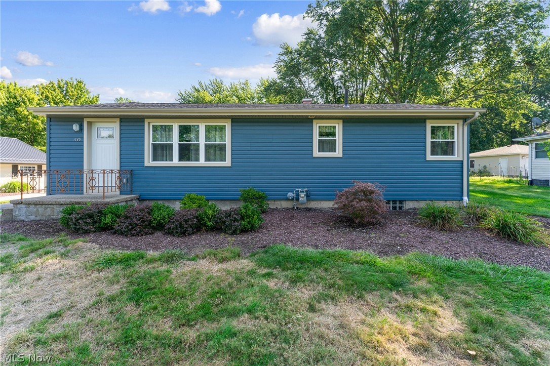 435 Cedar Drive Cortland OH 44410