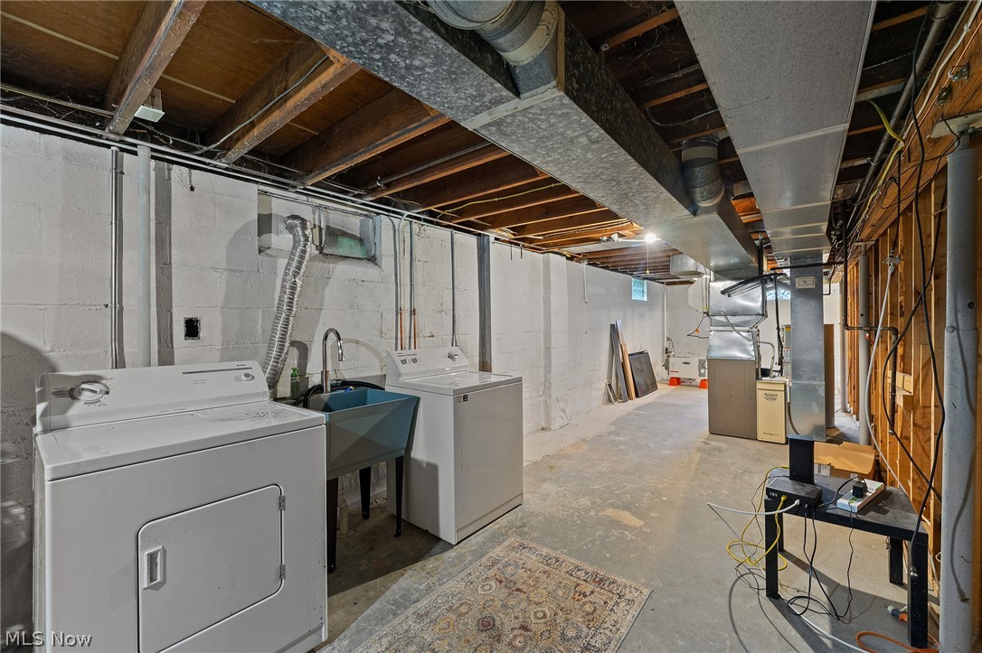 435 Cedar Drive Cortland OH 44410
