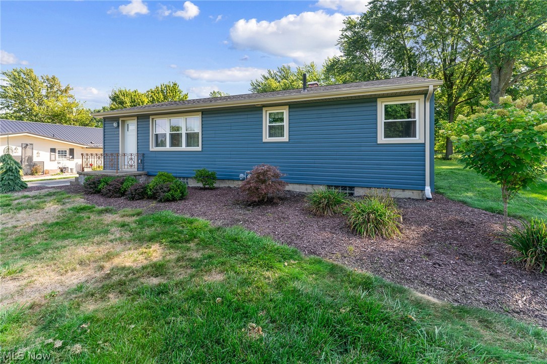 435 Cedar Drive Cortland OH 44410