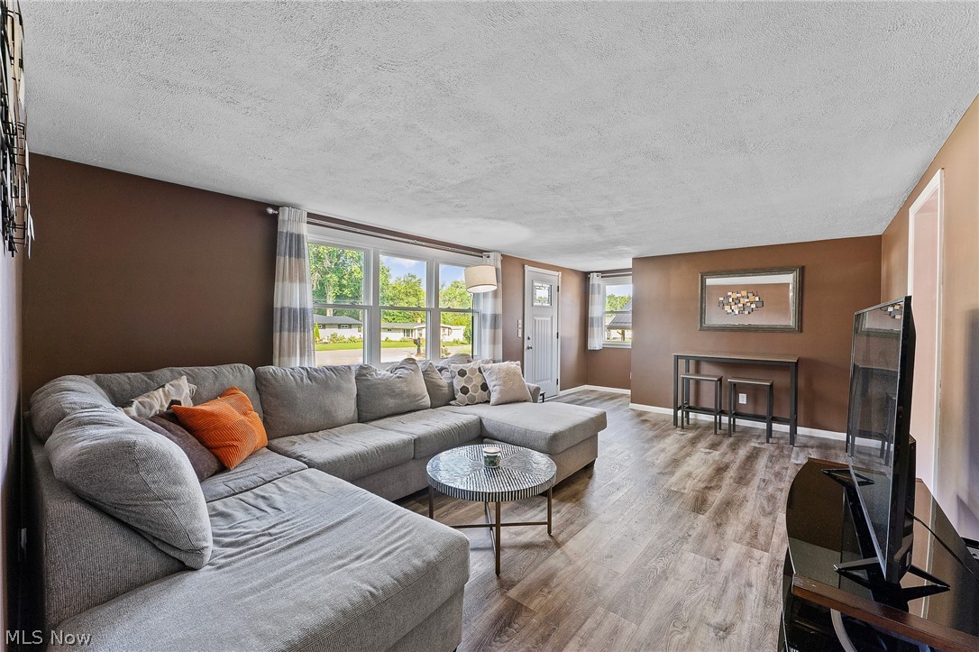 435 Cedar Drive Cortland OH 44410
