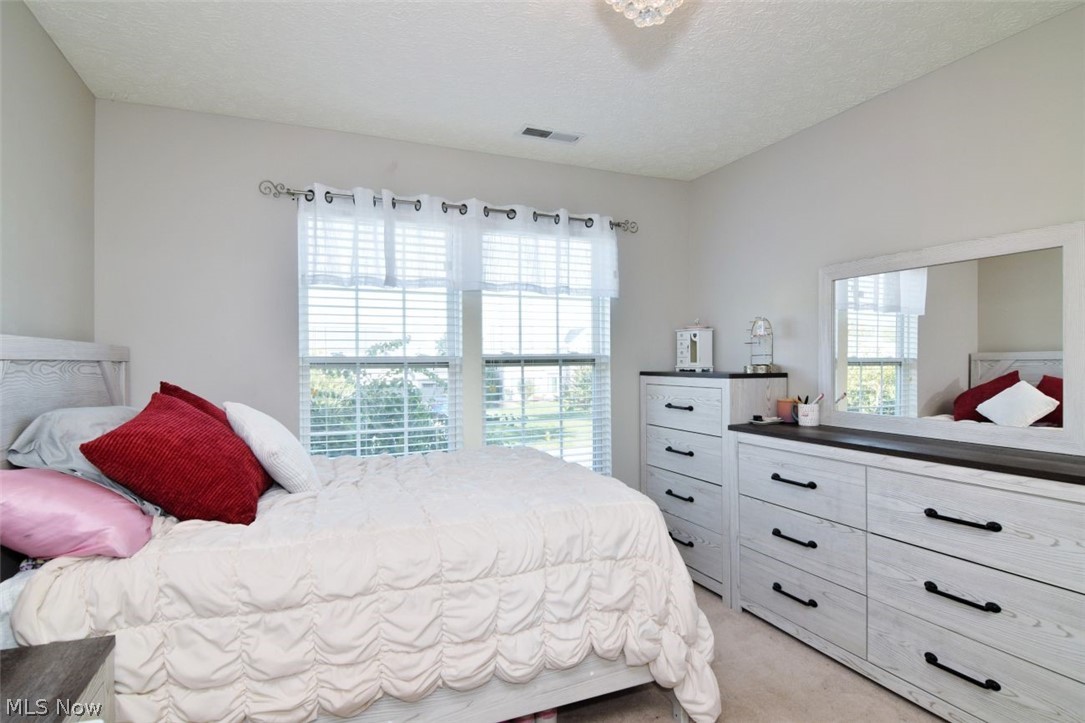 2752 Pinegate Drive Norton OH 44203
