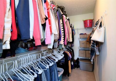 2752 Pinegate Drive Norton OH 44203