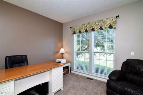 2752 Pinegate Drive Norton OH 44203