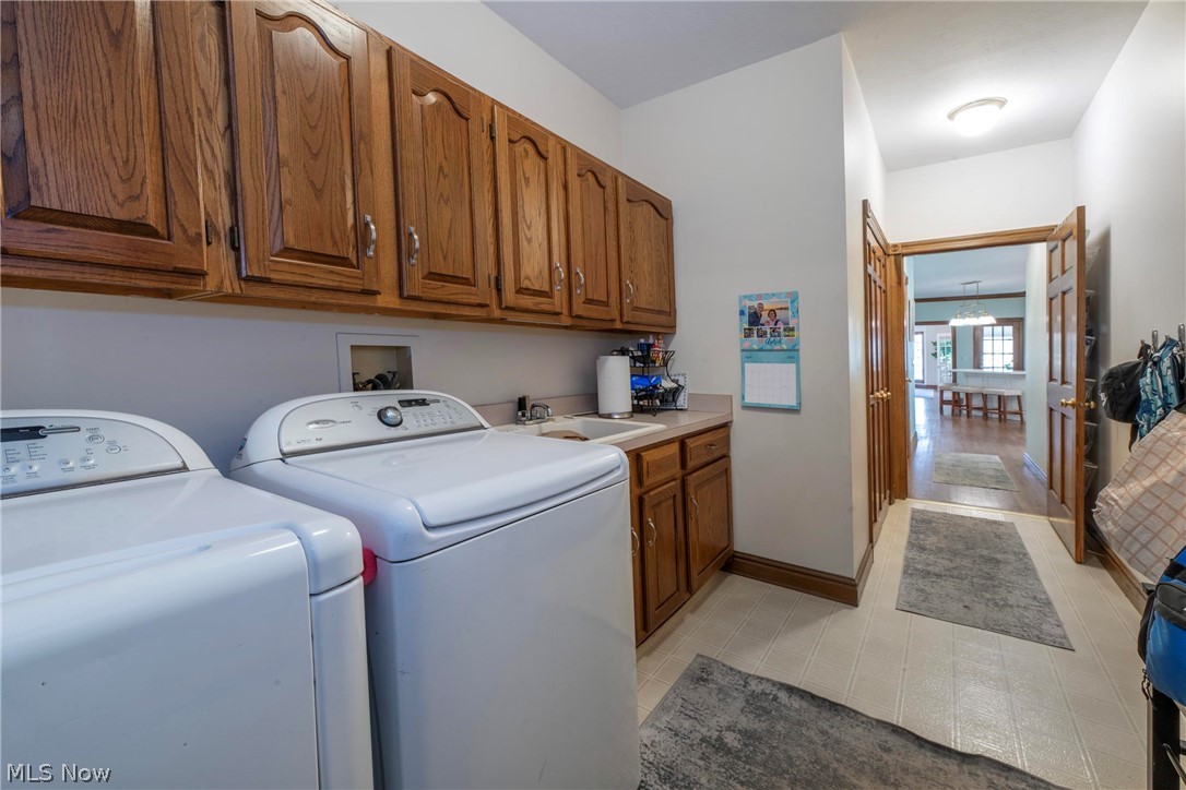8481 Timber Trail Brecksville OH 44141