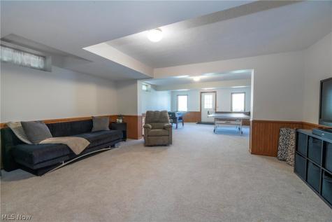 8481 Timber Trail Brecksville OH 44141