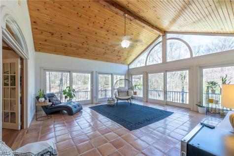 8481 Timber Trail Brecksville OH 44141