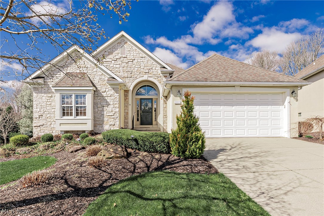 2002 Fox Trace Trail Cuyahoga Falls OH 44223