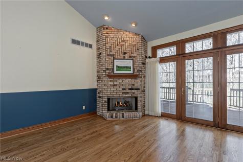 2002 Fox Trace Trail Cuyahoga Falls OH 44223