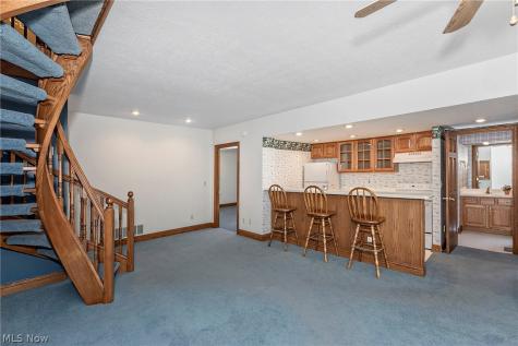 2002 Fox Trace Trail Cuyahoga Falls OH 44223