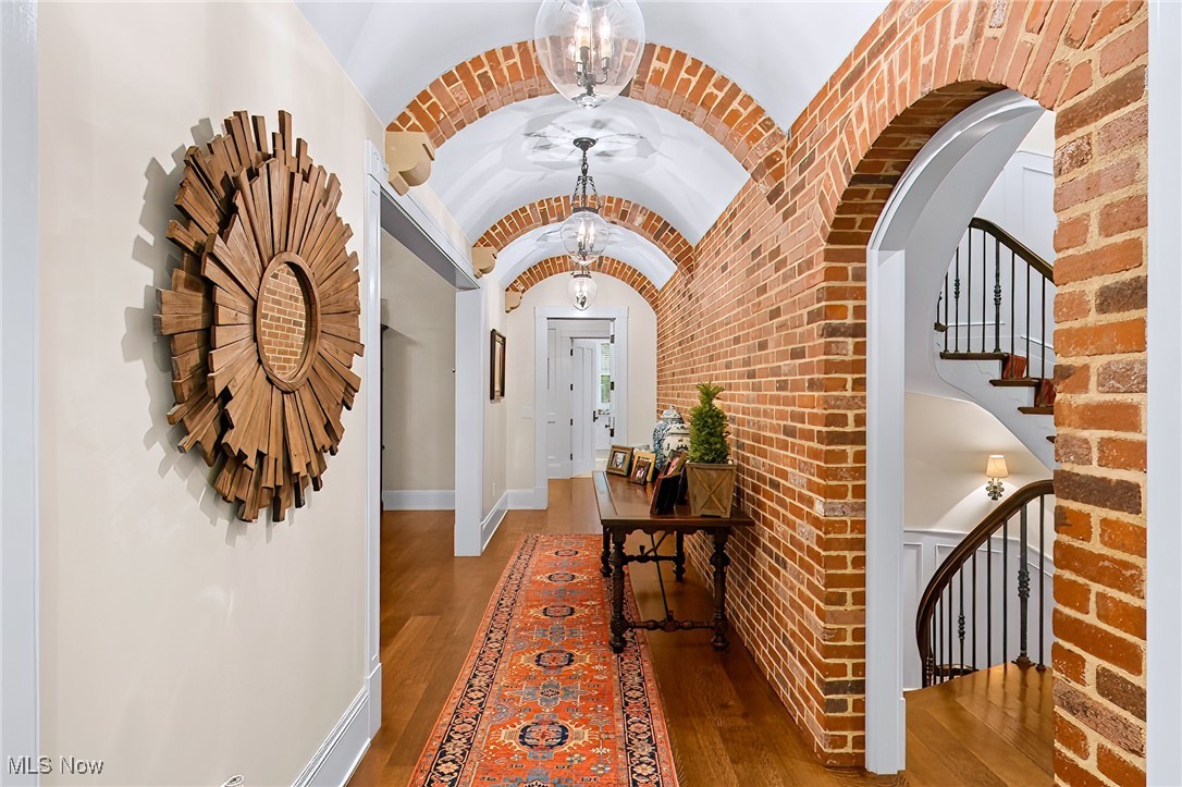 106 W Washington Street Chagrin Falls OH 44022