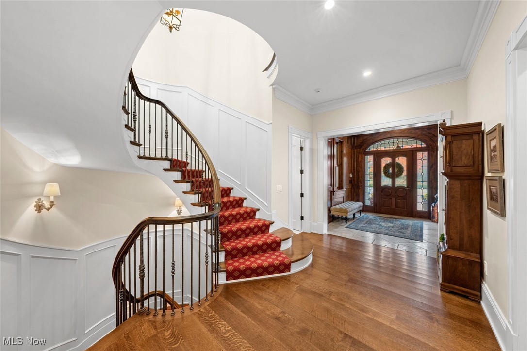 106 W Washington Street Chagrin Falls OH 44022