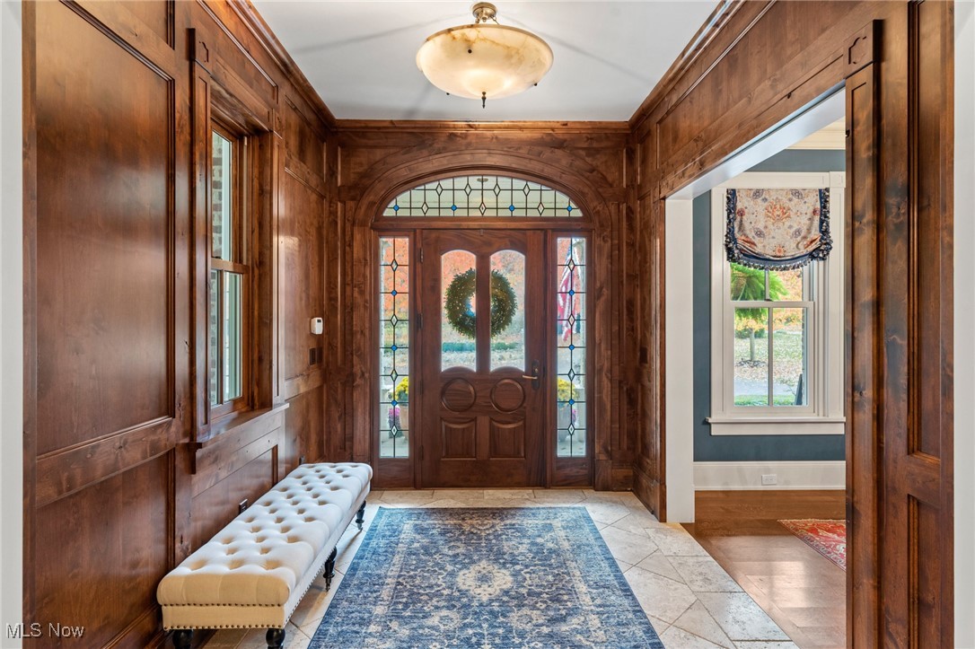 106 W Washington Street Chagrin Falls OH 44022