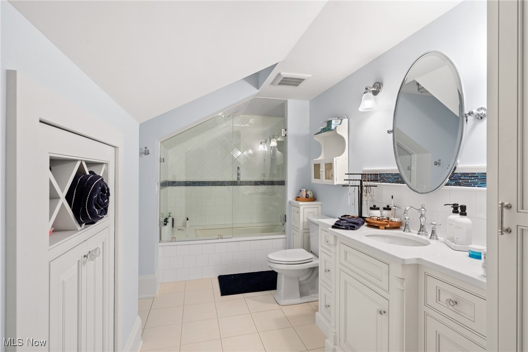 106 W Washington Street Chagrin Falls OH 44022