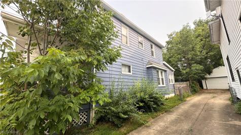 4223 Brooklyn Avenue Cleveland OH 44109