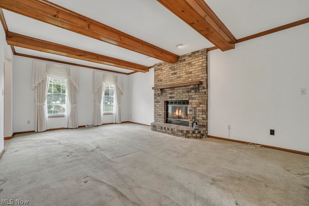 73 Lakecrest Boulevard Hinckley OH 44233