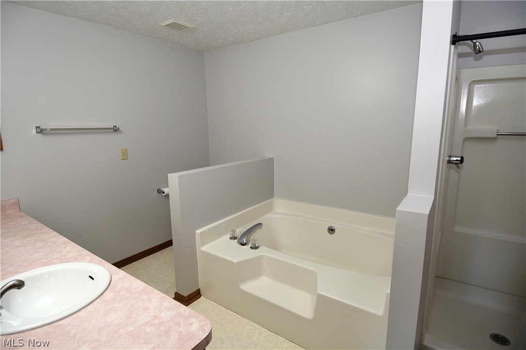 3285 Lester Road Medina OH 44256
