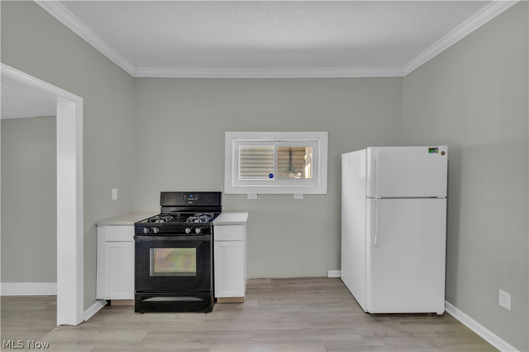 7508 Neville Avenue Cleveland OH 44102