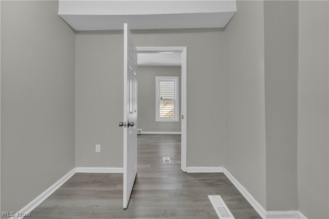 7508 Neville Avenue Cleveland OH 44102