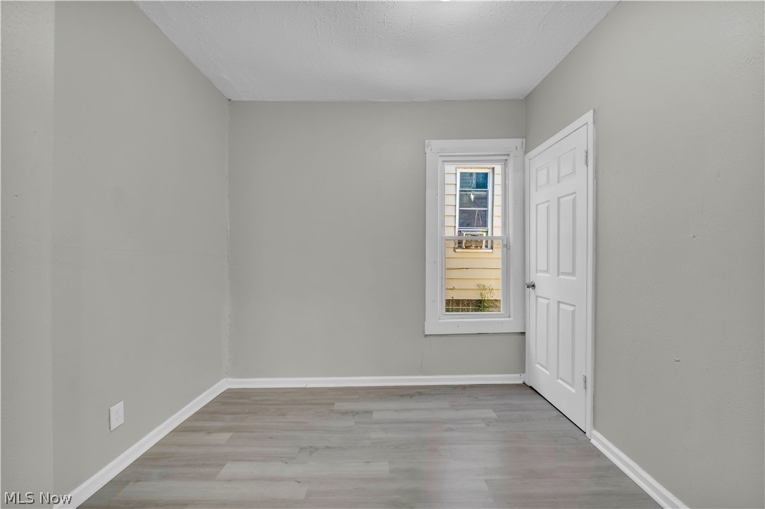 7508 Neville Avenue Cleveland OH 44102