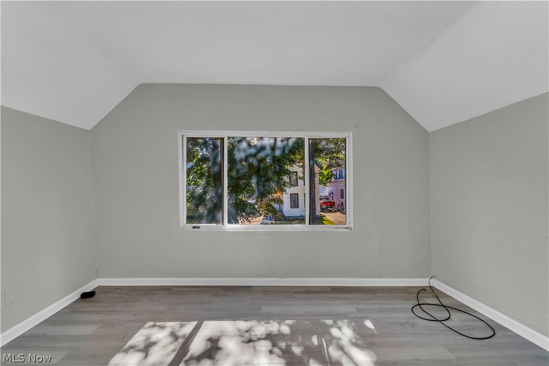 7508 Neville Avenue Cleveland OH 44102