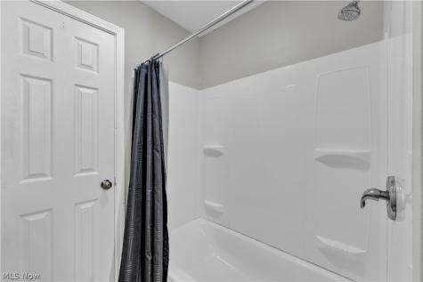 7508 Neville Avenue Cleveland OH 44102