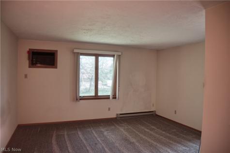 333 E Ridgewood Drive Seven Hills OH 44131