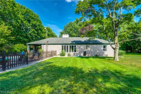 10845 Mccallum Avenue NE Alliance OH 44601