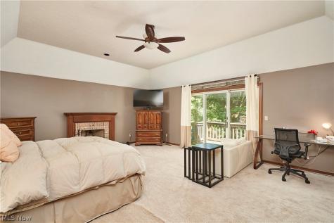 315 Hollythorn Drive Copley OH 44321