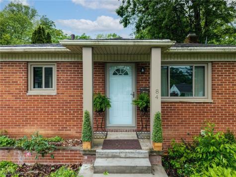 84 Pfeiffer Avenue Akron OH 44312