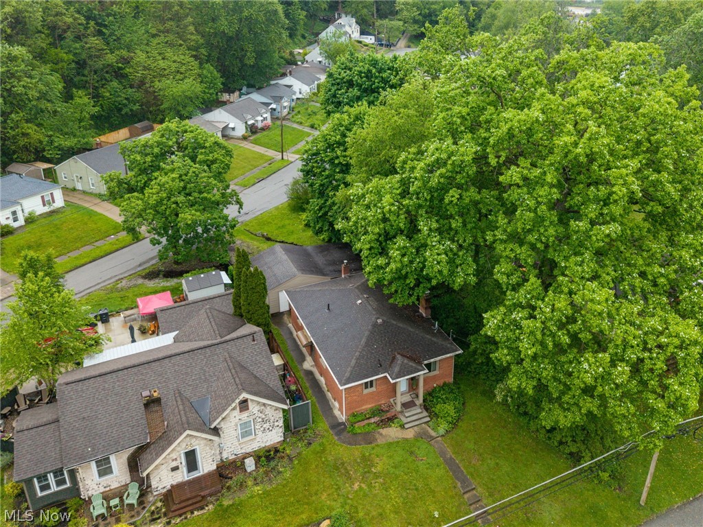 84 Pfeiffer Avenue Akron OH 44312