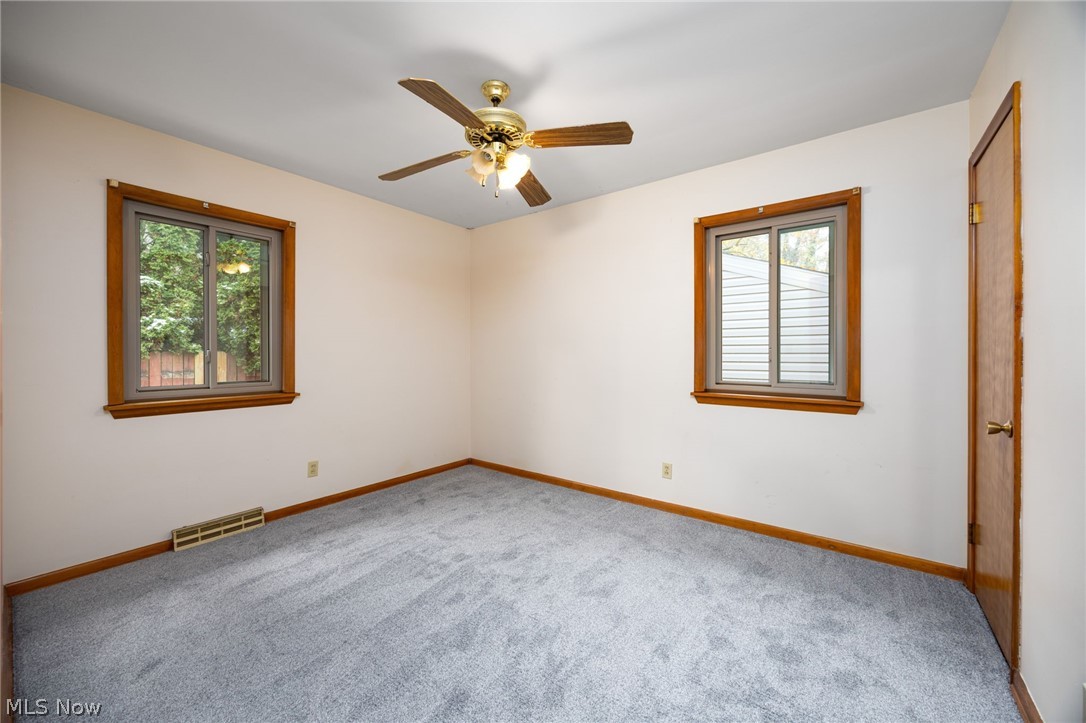 84 Pfeiffer Avenue Akron OH 44312