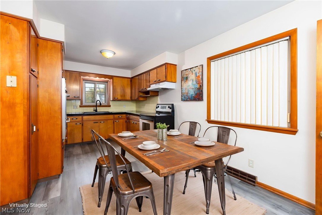 84 Pfeiffer Avenue Akron OH 44312