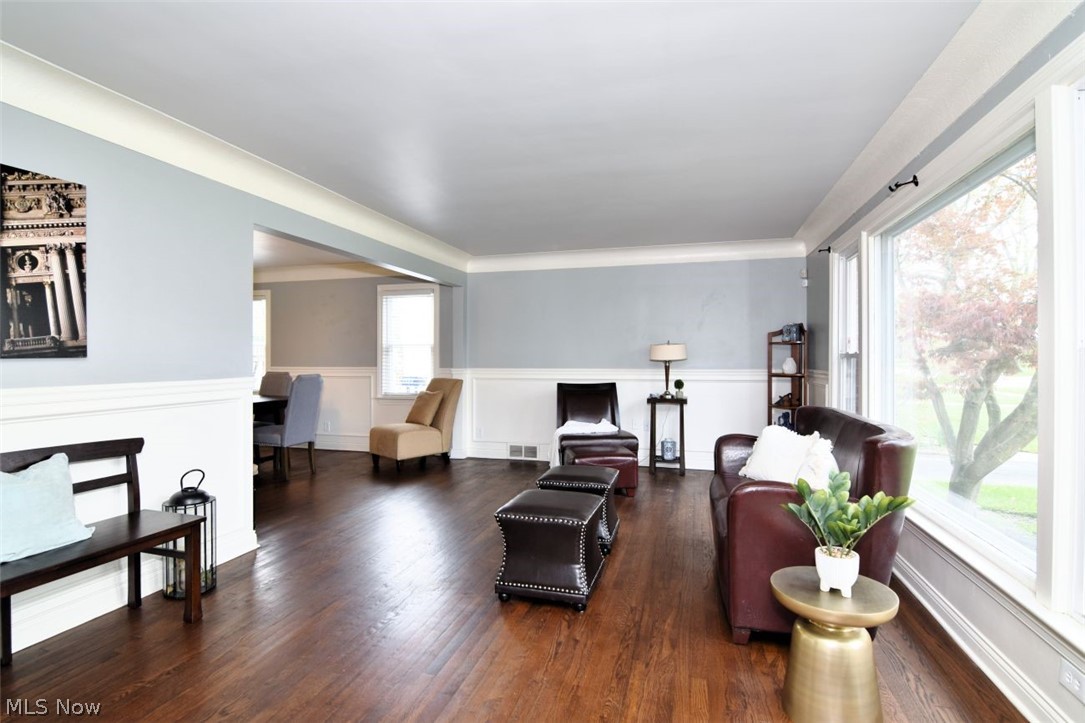 4021 Silsby Road University Heights OH 44118