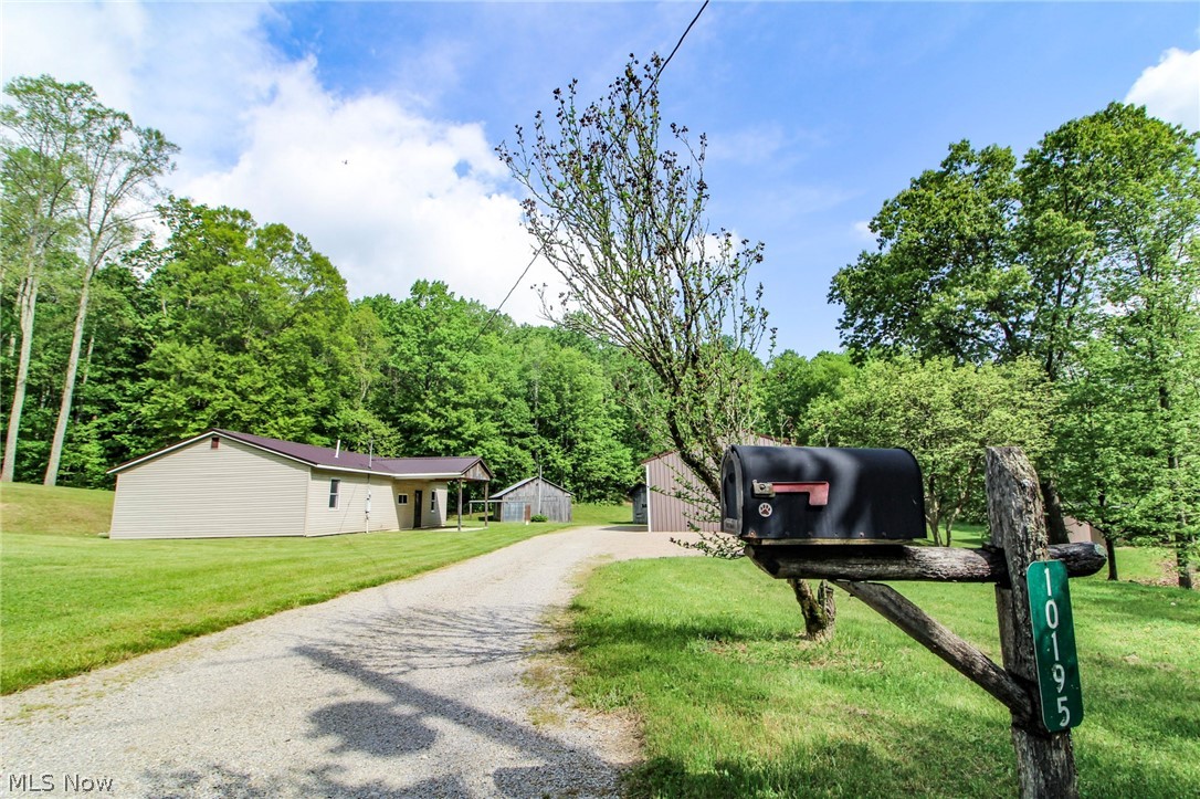 10195 Goosecreek Road Roseville OH 43777