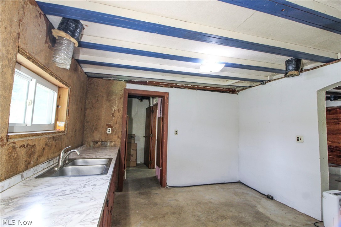 10195 Goosecreek Road Roseville OH 43777
